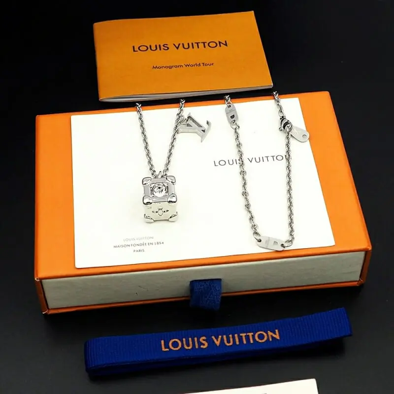 louis vuitton collier s_12241264